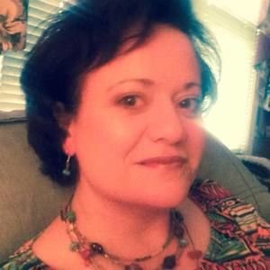 Meet your Posher, Denise